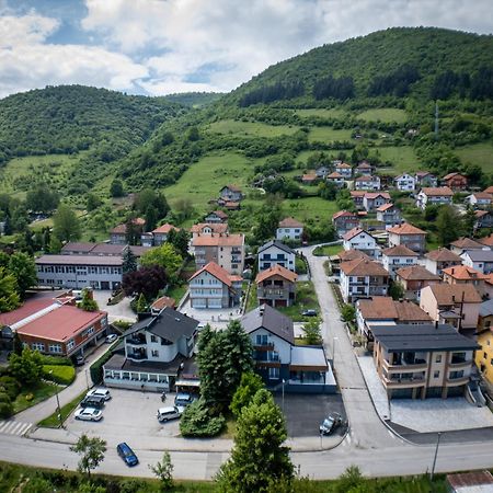 Sunny Corner Apartments Visoko Dış mekan fotoğraf