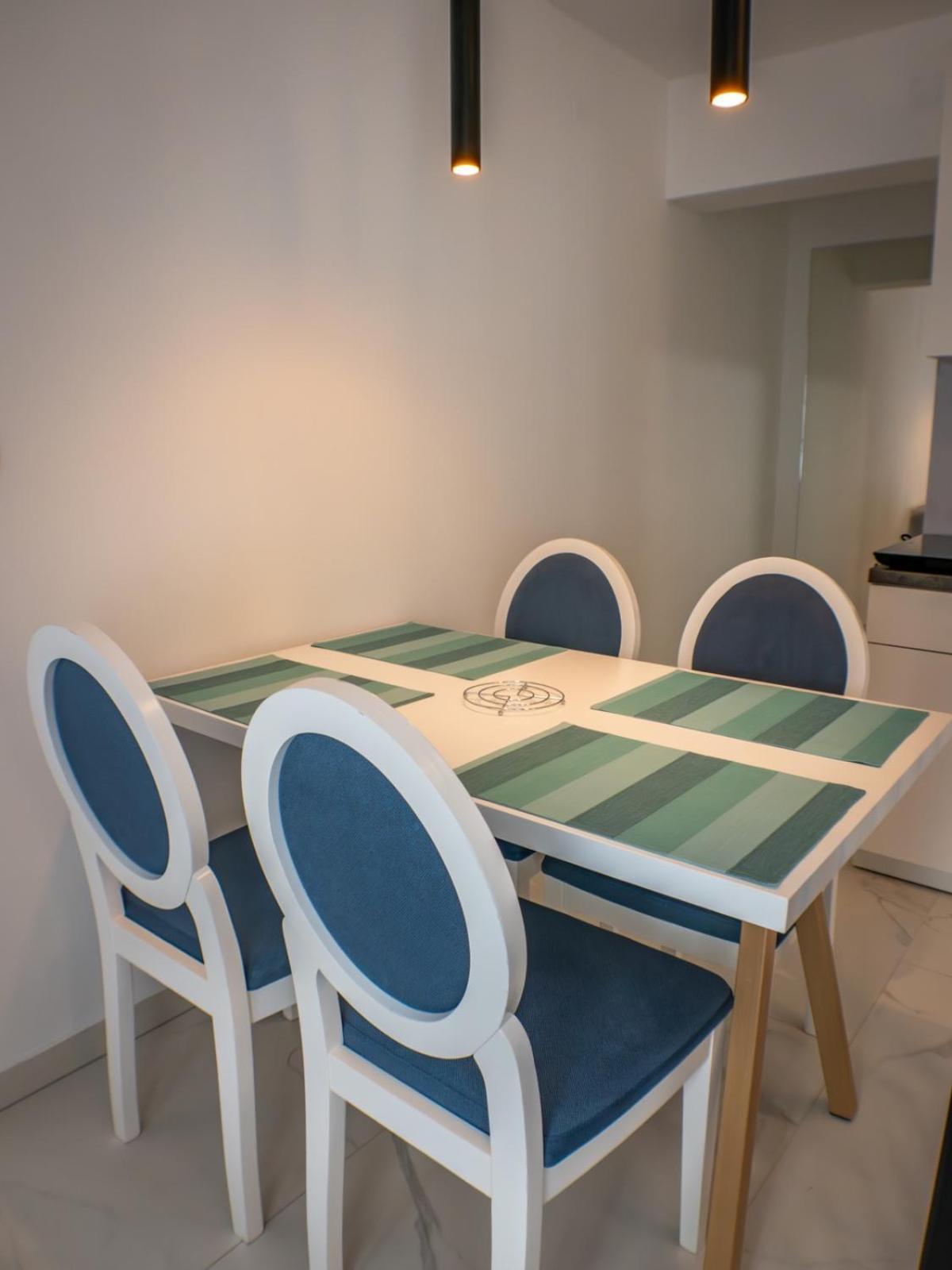 Sunny Corner Apartments Visoko Dış mekan fotoğraf