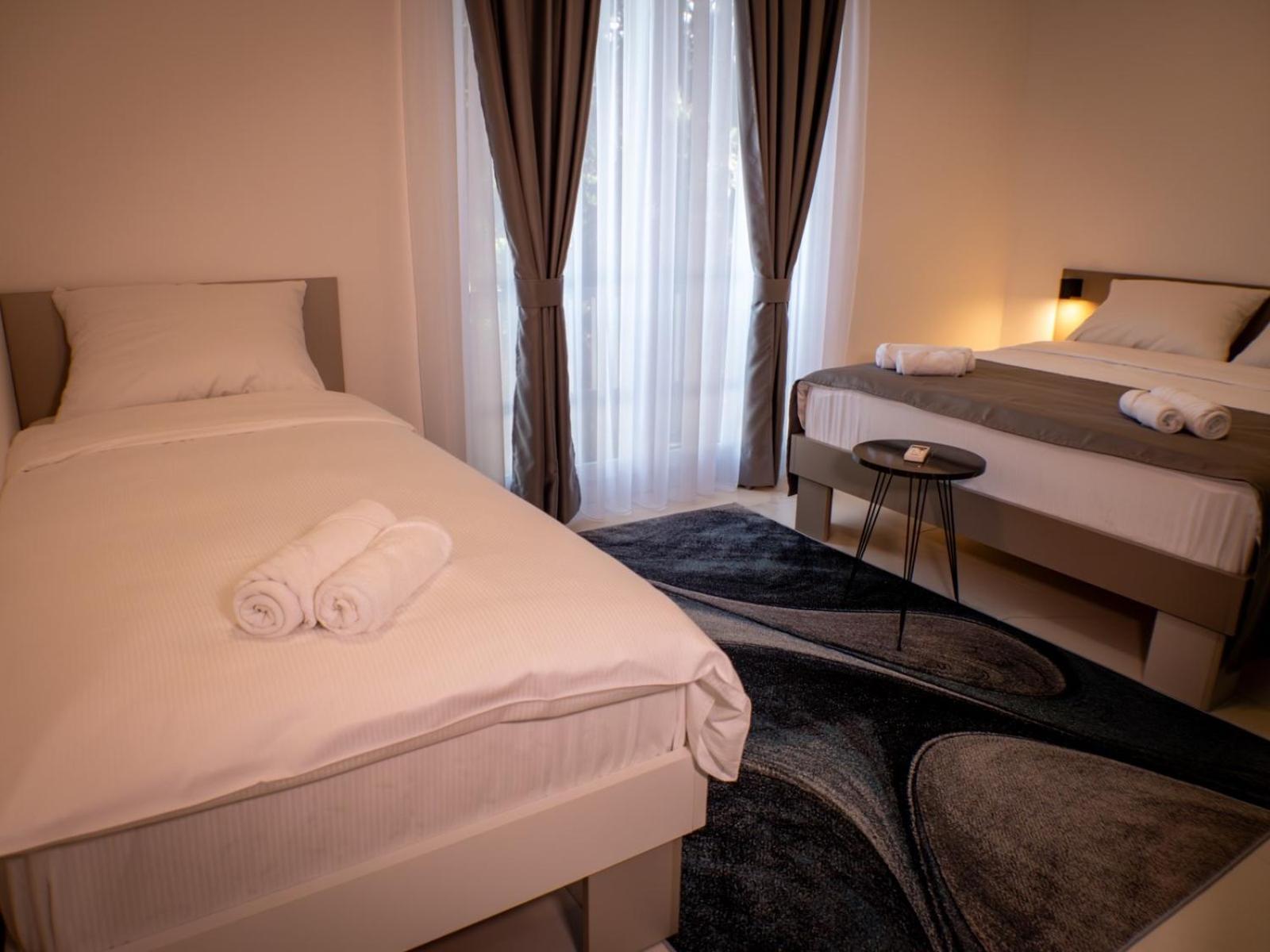 Sunny Corner Apartments Visoko Dış mekan fotoğraf
