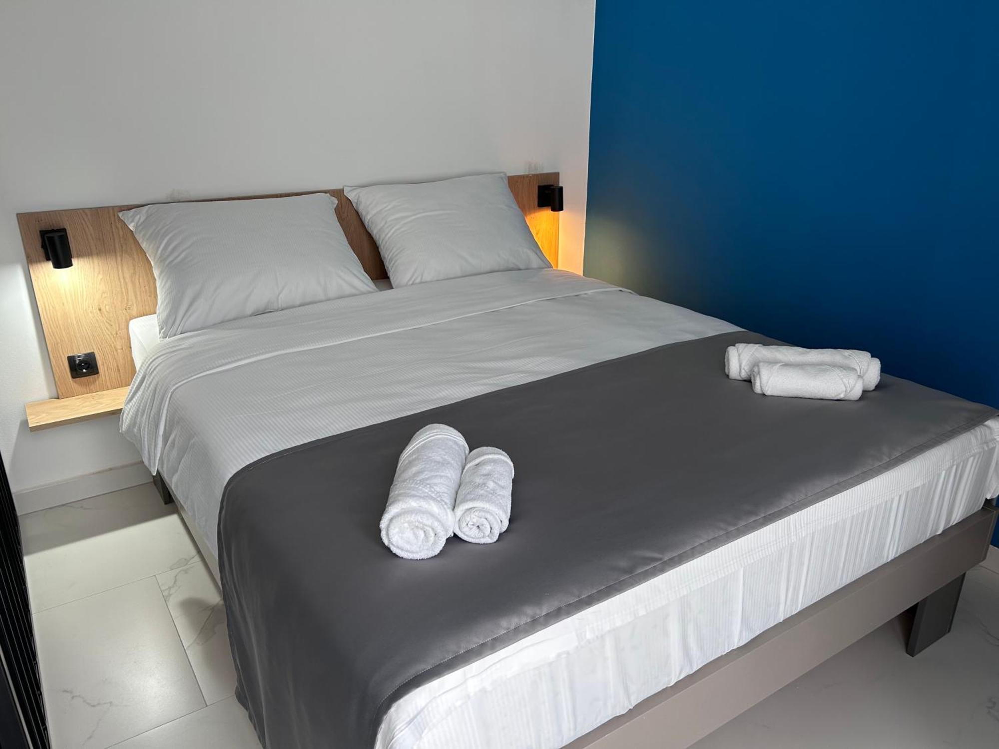 Sunny Corner Apartments Visoko Dış mekan fotoğraf