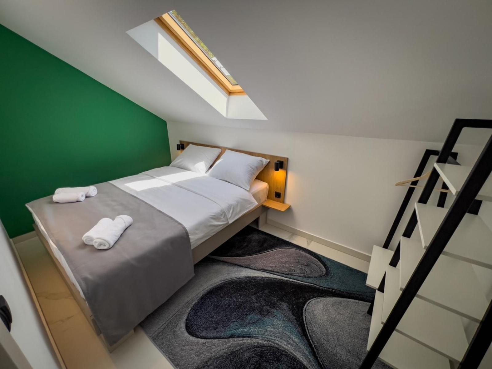 Sunny Corner Apartments Visoko Dış mekan fotoğraf