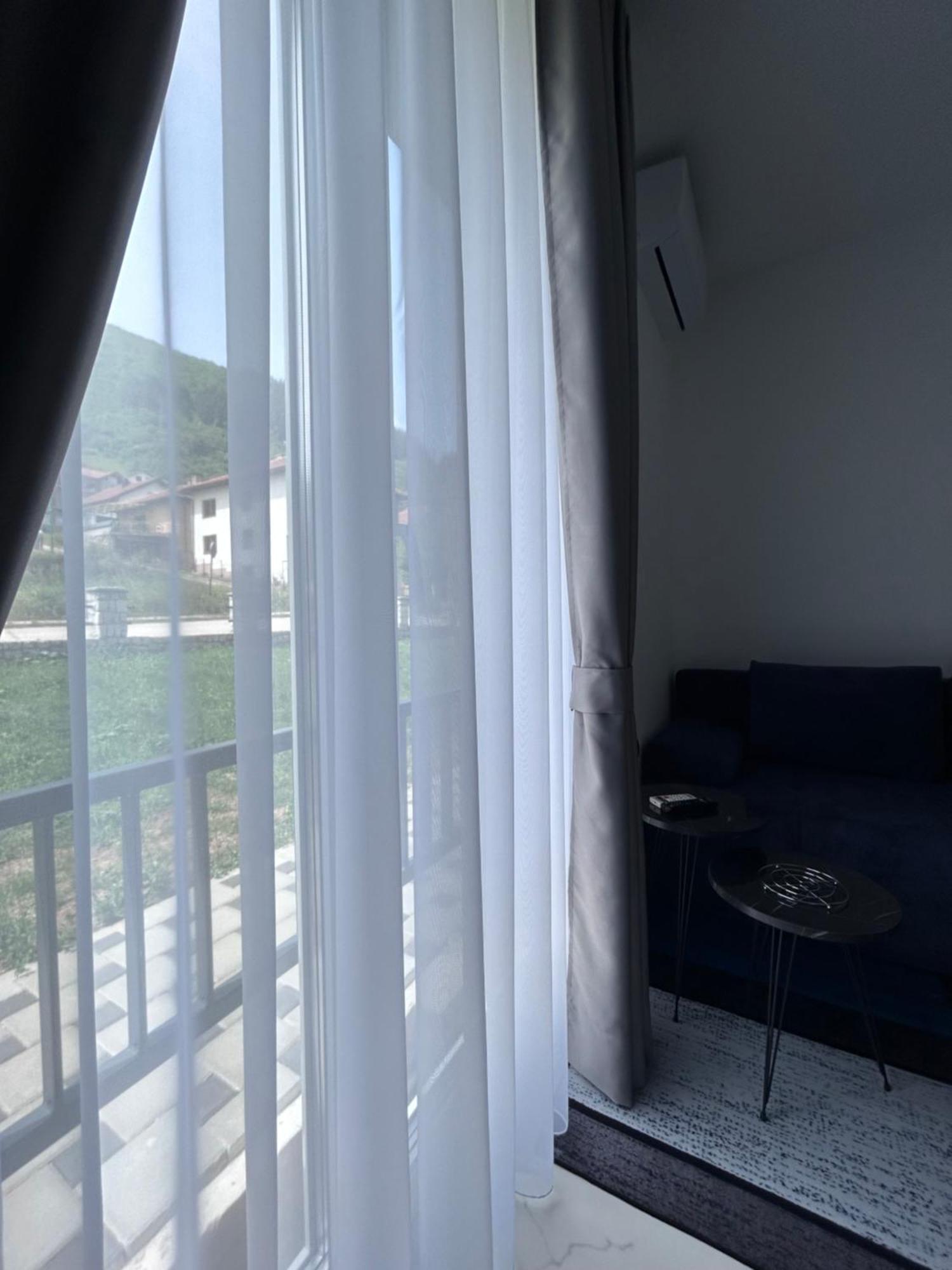 Sunny Corner Apartments Visoko Dış mekan fotoğraf